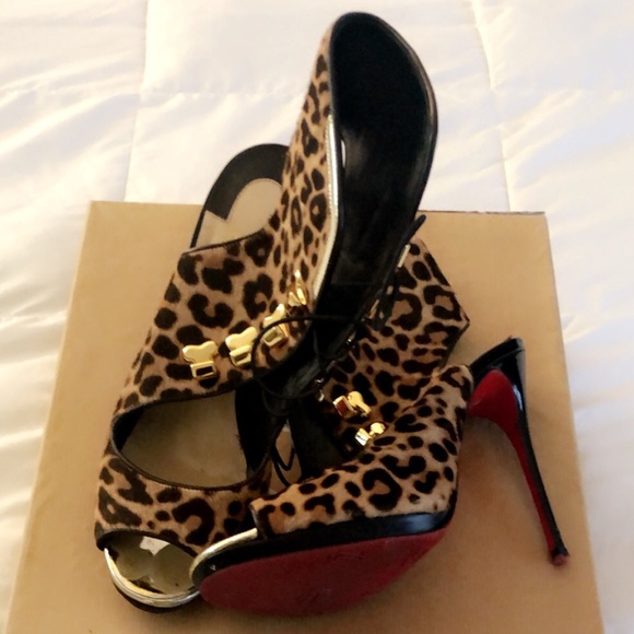 Christian Louboutin open toe booties - Picture 7 of 8